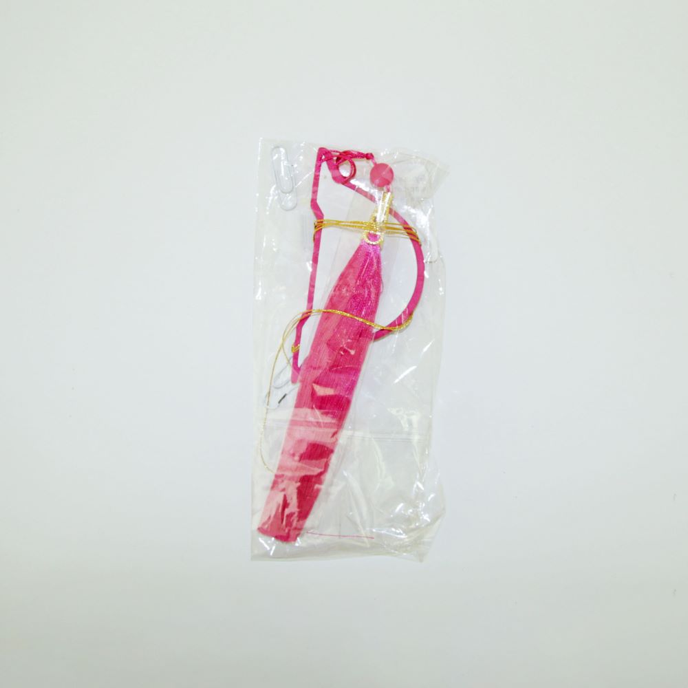 Бумажное украшение Шар-соты с кисточкой 10 см, малиновый Бумажное украшение Шар-соты с кисточкой 10 см, малиновый