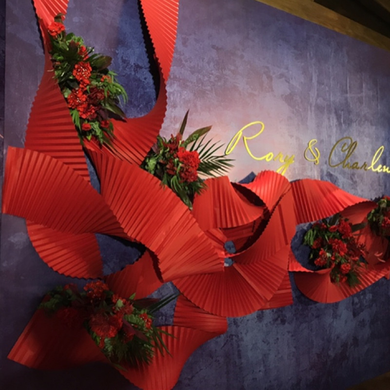 Гофрокартон рулонный,декоративный 35см х 5м, оранжевый Гофрокартон рулонный,декоративный 35см х 5м, оранжевый